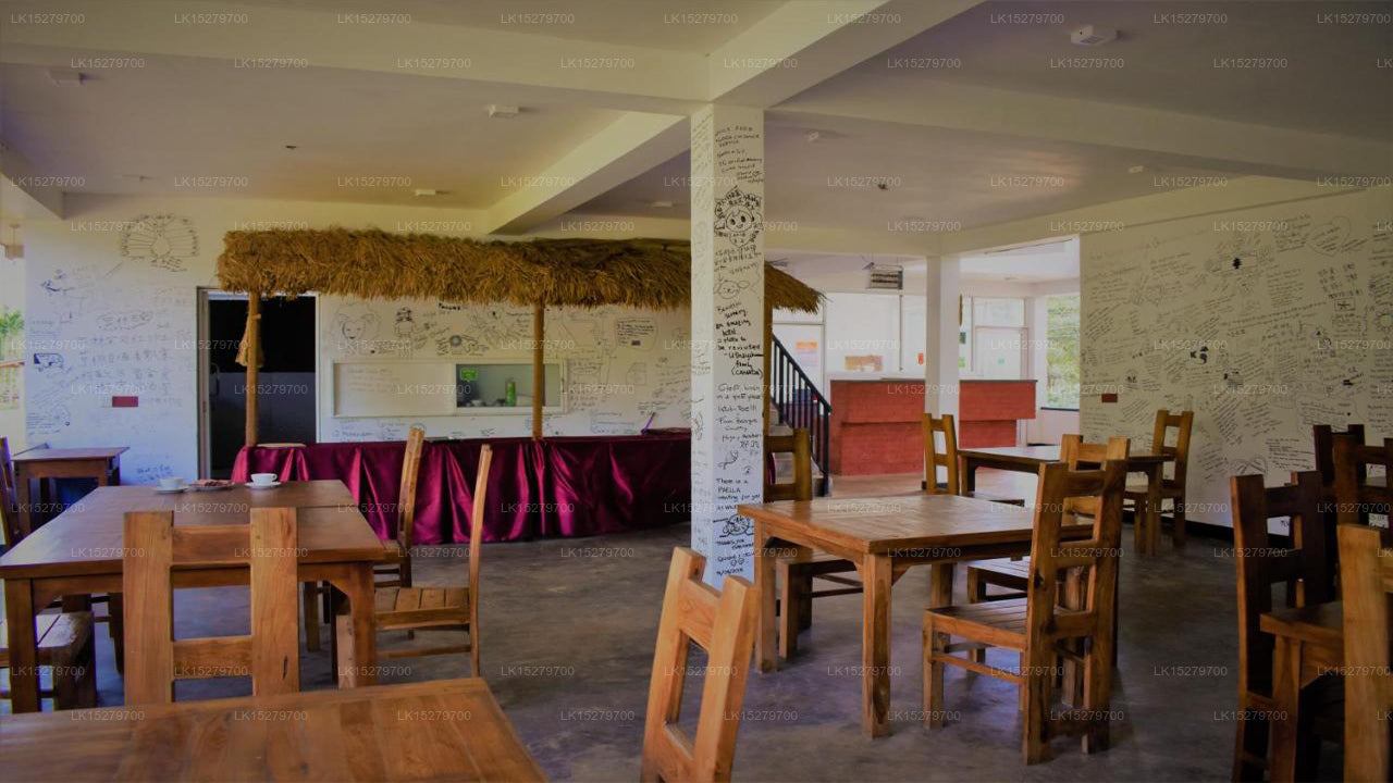 Green Hut Hotel And Restaurant, Sigiriya