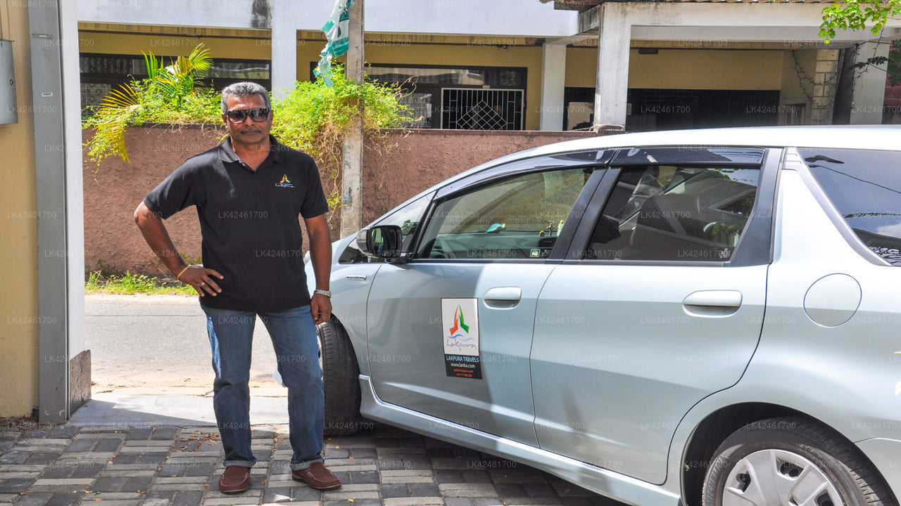 Kegalle City to Colombo City Private Transfer