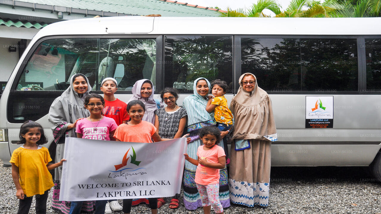 Transfer between Colombo Airport (CMB) and Elephas Resort, Sigiriya