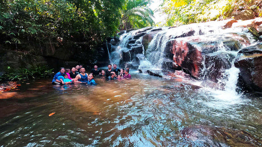 Countryside Waterfall Trek in Colombo from Mount Lavinia