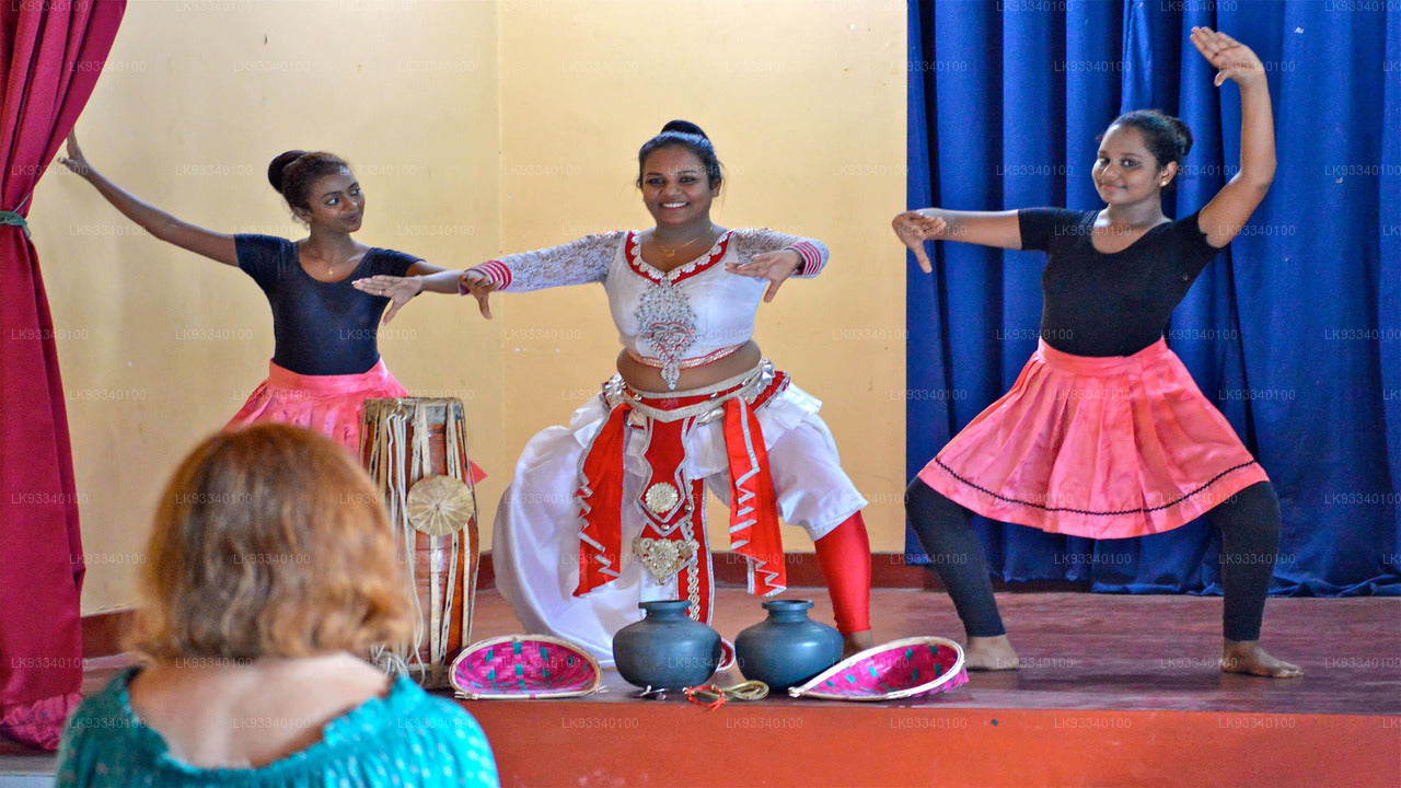 Traditional Dance Experience from Panadura